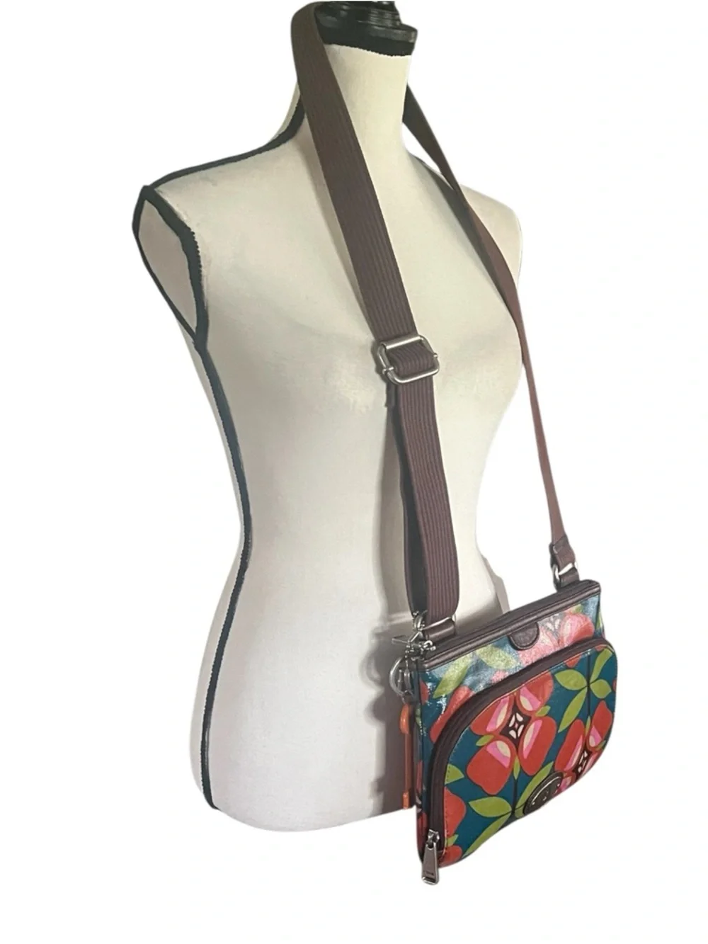 Fossil Key - Per Vibrant Floral Geometric pattern Crossbody Coated Canvas Purse